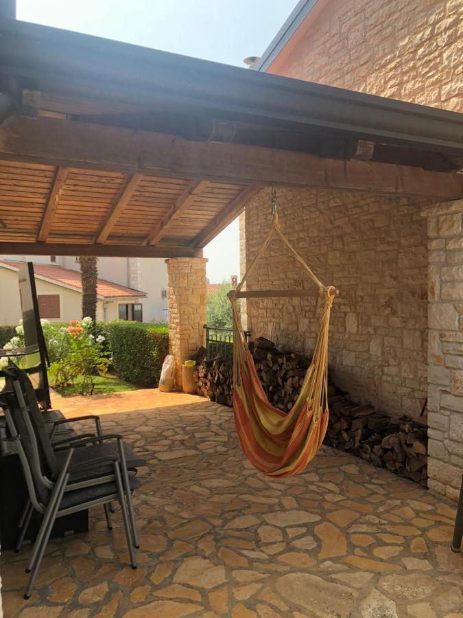 הוילה Kaštelir Casa Stefanie מראה חיצוני תמונה