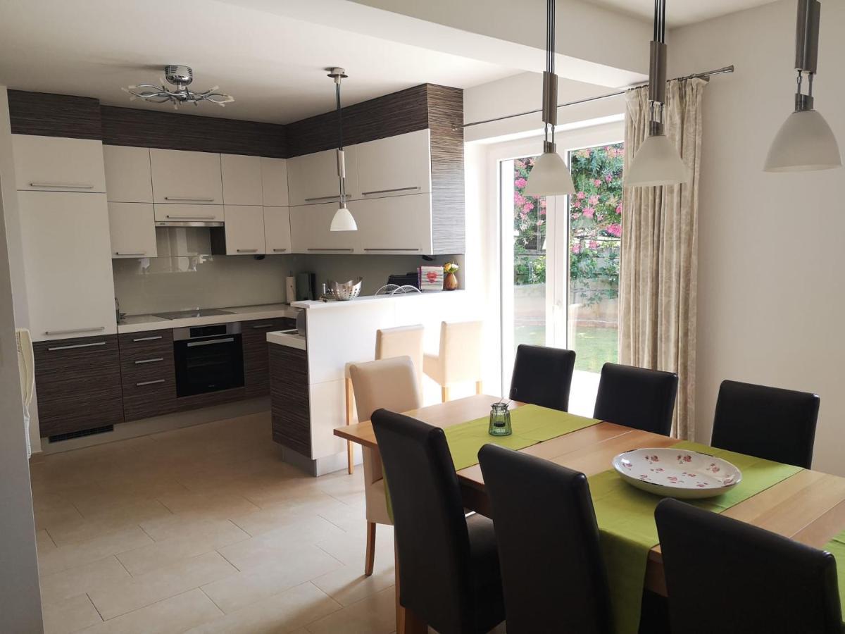 הוילה Kaštelir Casa Stefanie מראה חיצוני תמונה